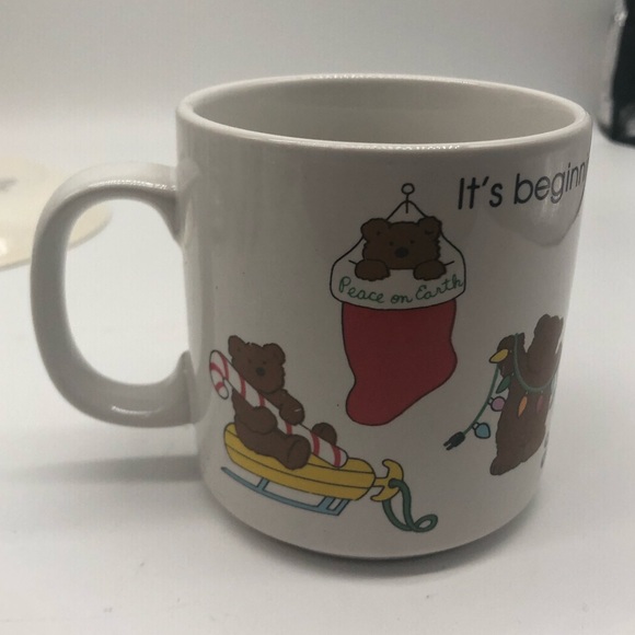 Russ Berrie & Co Coffee Mug It's Beginning To Look A Lot Like Christmas 12oz - Picture 3 of 5